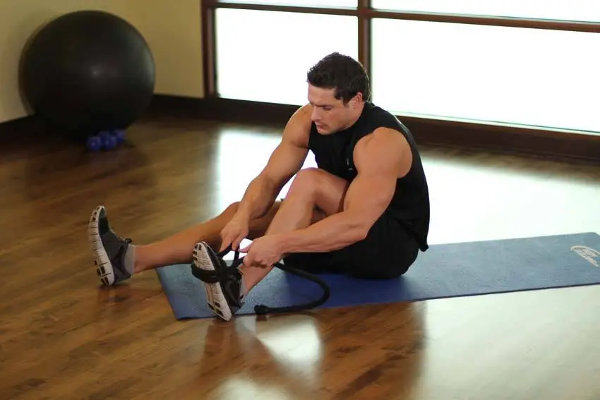 The Supine Inner-Thigh Tug-o-War